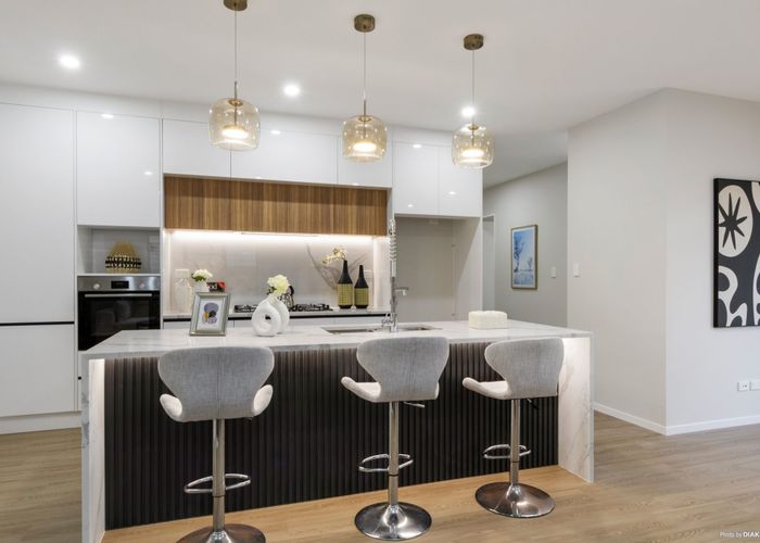  at 32 Hauhake Road, Flat Bush, Manukau City, Auckland