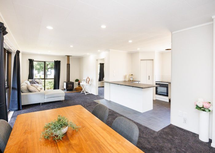  at 4 Ngarimu Street, Roslyn, Palmerston North, Manawatu / Whanganui