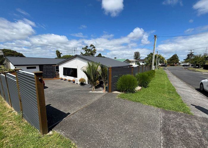  at 15 Mataroa Road, Mount Wellington, Auckland City, Auckland