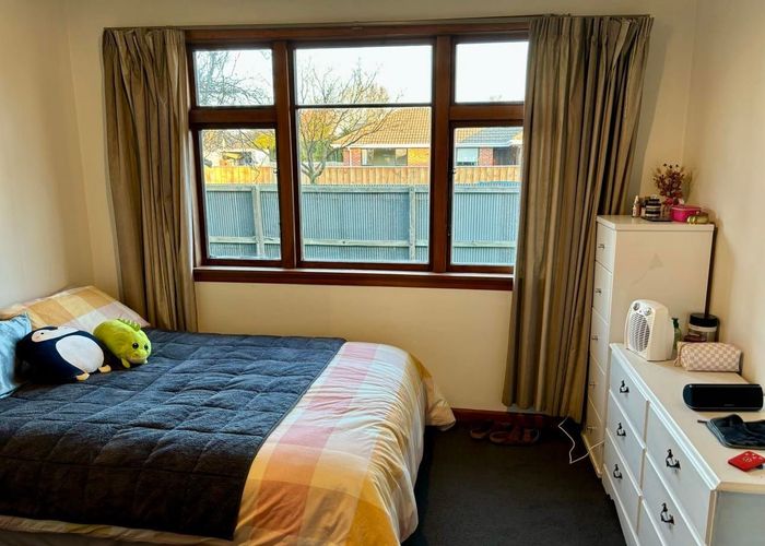  at 24 Middleton Road, Upper Riccarton, Christchurch City, Canterbury