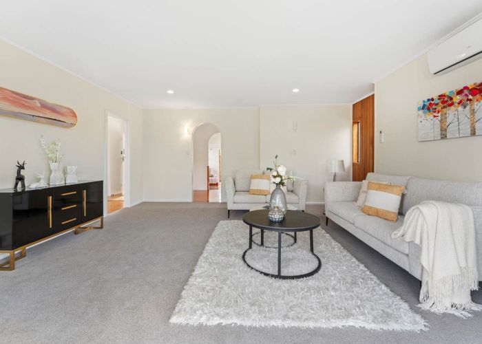  at 1/4 Merton Avenue, Glenfield, North Shore City, Auckland
