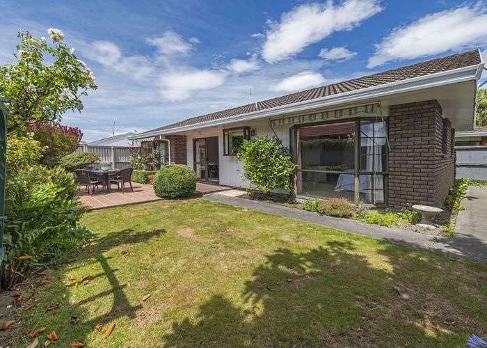  at 2/175 Colombo Street, Sydenham, Christchurch
