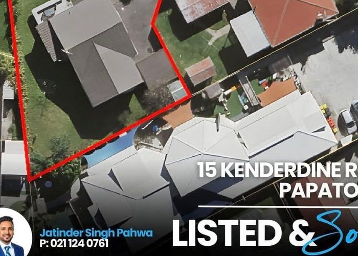  at 15 Kenderdine Road, Papatoetoe, Auckland