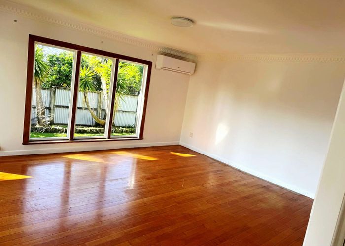  at 17 Tauhinu Road, Greenhithe, North Shore City, Auckland