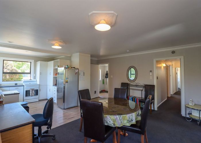  at 90 Acacia Drive, Levels