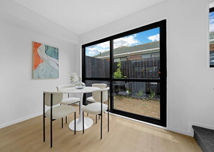  at Lot 2/525 Massey Road, Mangere, Manukau City, Auckland