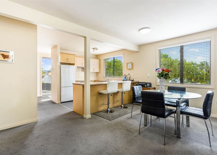  at 4 View Ridge Drive, Ranui, Auckland