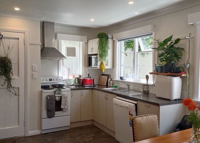  at 9 Upper Lewisville Terrace, Thorndon, Wellington, Wellington