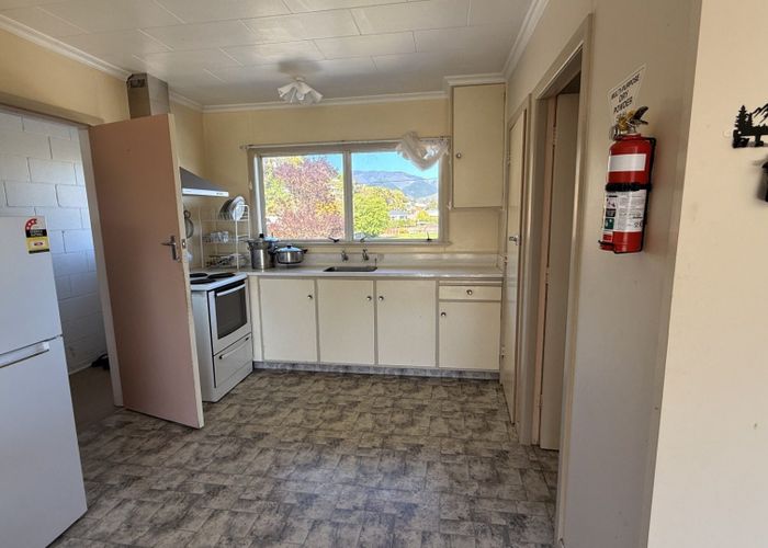  at 4/77 Atawhai Drive, The Wood, Nelson, Nelson / Tasman