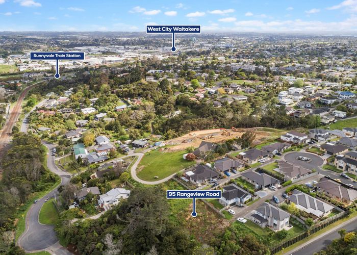  at 95 Rangeview Road, Sunnyvale, Auckland