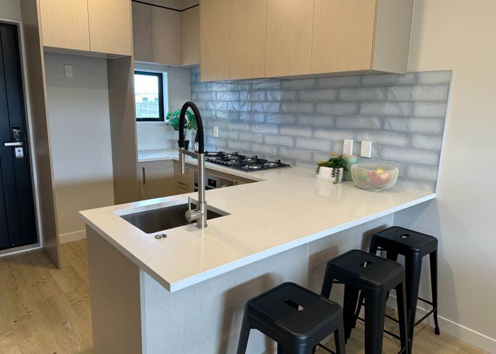  at 12/198 Sunnynook Road, Wairau Valley, North Shore City, Auckland