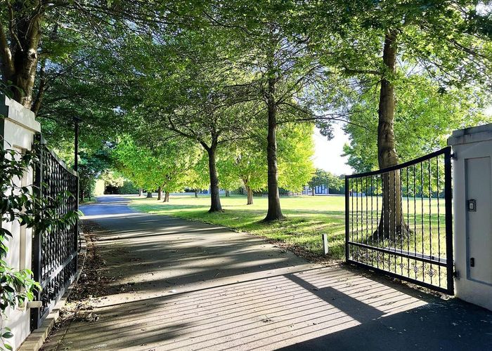  at 290 Queen Elizabeth II Drive, Mairehau, Christchurch City, Canterbury