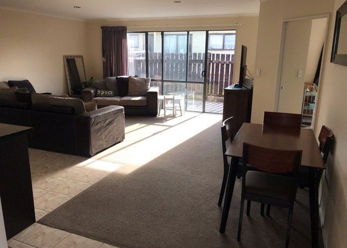  at 10C Inverness Avenue, Hamilton East, Hamilton