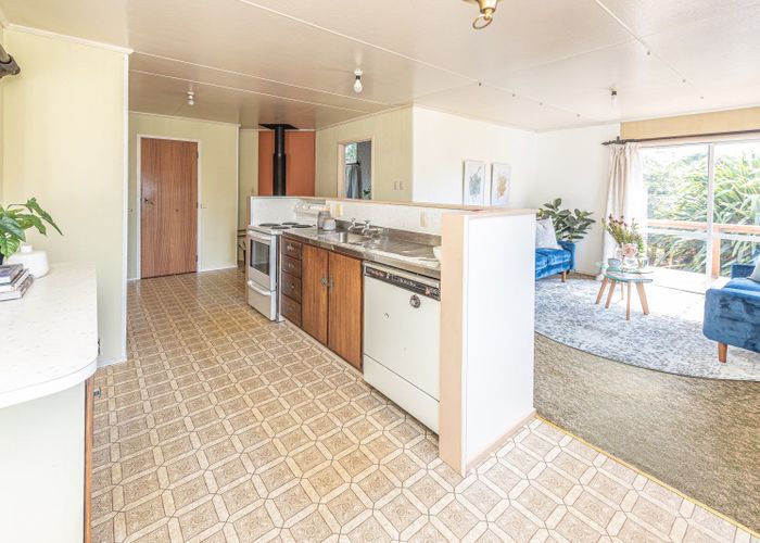  at 1343 Wellington Road, Crofton, Marton