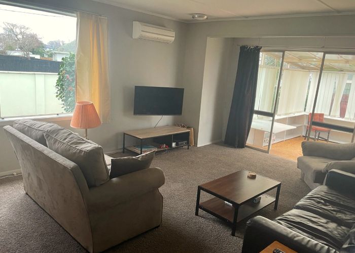  at 328 Clyde Rd, Bryndwr, Christchurch City, Canterbury