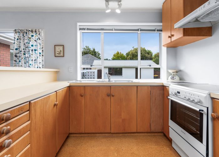  at 1 Scruttons Road, Heathcote Valley, Christchurch
