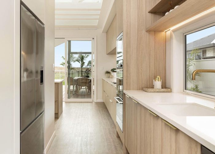  at 206 Ranginui Road, Welcome Bay, Tauranga, Bay Of Plenty