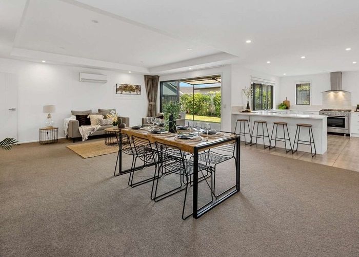  at 5 Michael Terrence Place, Flagstaff, Hamilton, Waikato