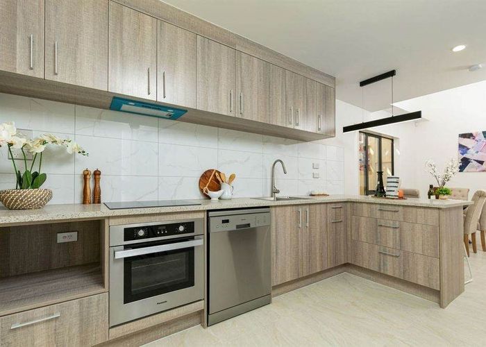  at 23 Korokio Lane, Henderson, Waitakere City, Auckland
