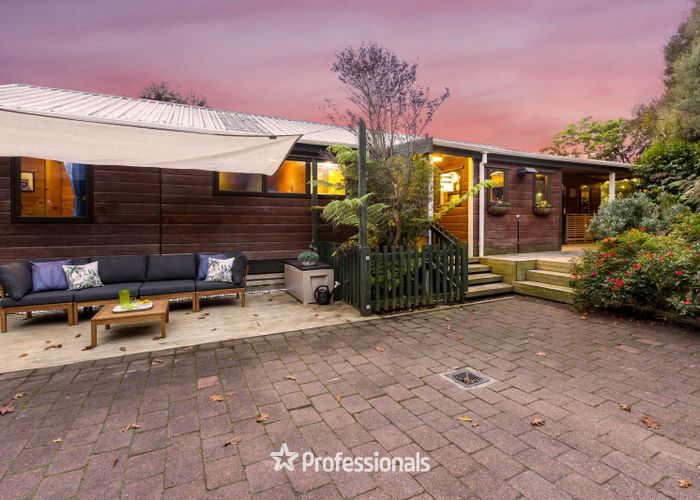  at 10 Hobbit Lane, Pinehaven, Upper Hutt