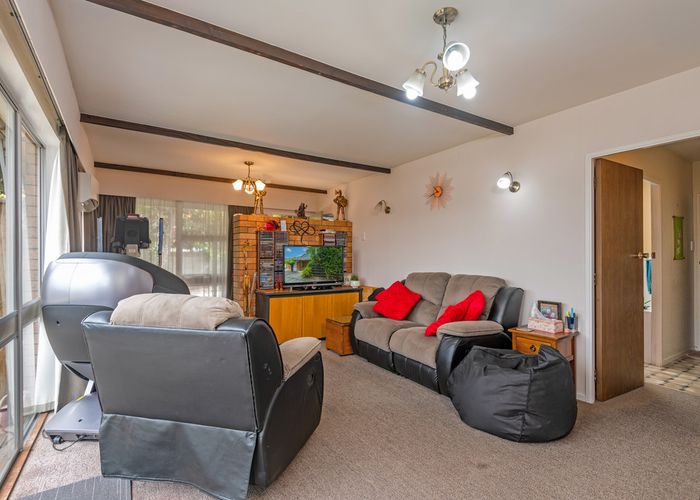  at 9 Brightwater Terrace, Terrace End, Palmerston North