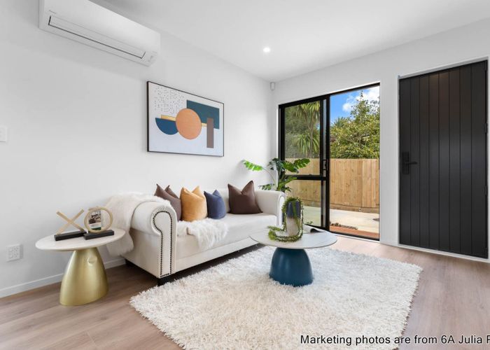  at 6c Julia Place, Totara Vale, North Shore City, Auckland