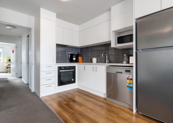 at 18/280 Bealey Avenue, City Centre, Christchurch City, Canterbury