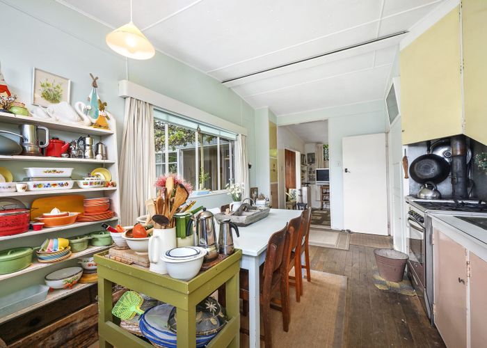 at 94 Aeroview Drive, Beach Haven, Auckland