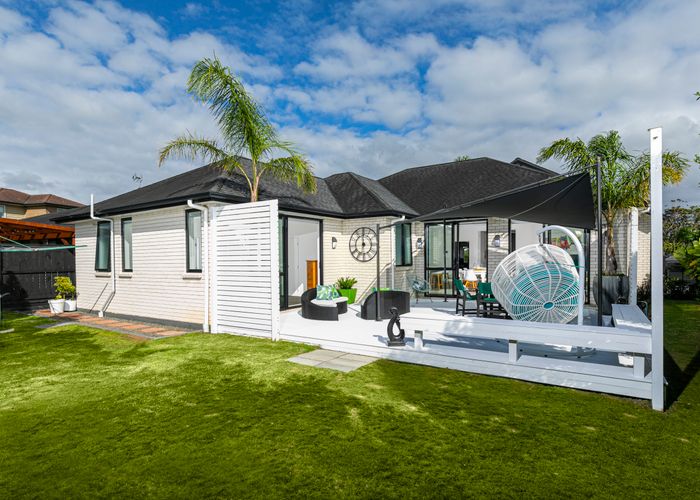  at 14 Bartlett Drive, Silverdale, Silverdale