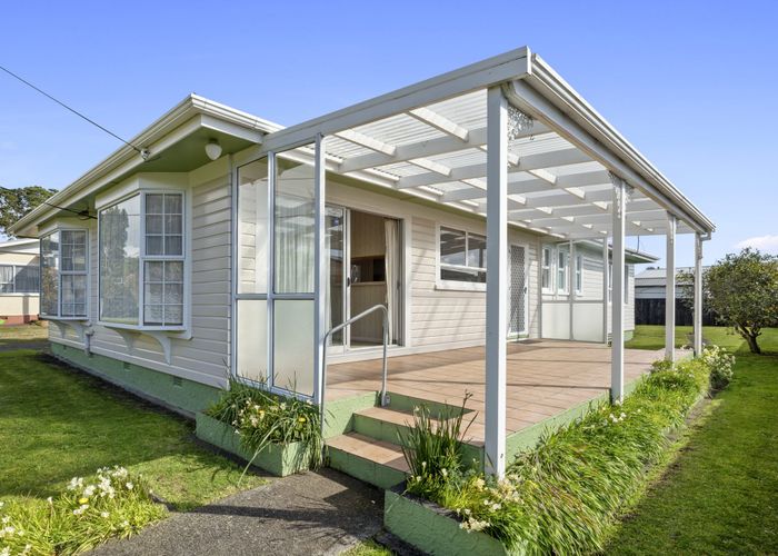  at 42 Queens Road, Glen Avon, New Plymouth