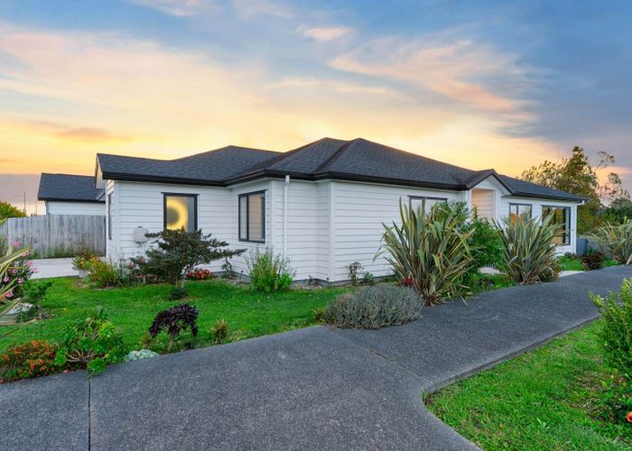  at 40 Koroheke Road, Takanini, Papakura, Auckland