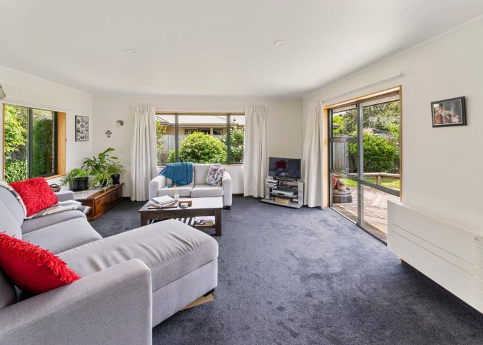  at 10 Stagg Place, Brightwater