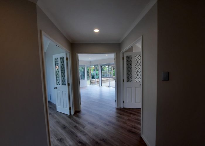  at 11 Corfield Way, Burswood, Auckland