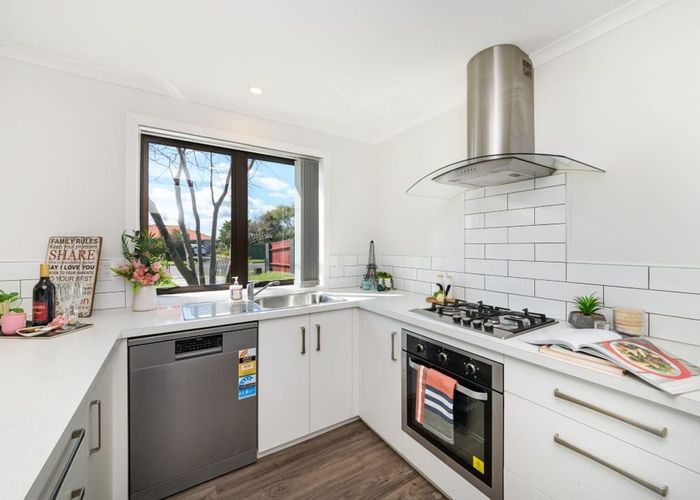  at 20 Colonial Place, Kelvin Grove, Palmerston North