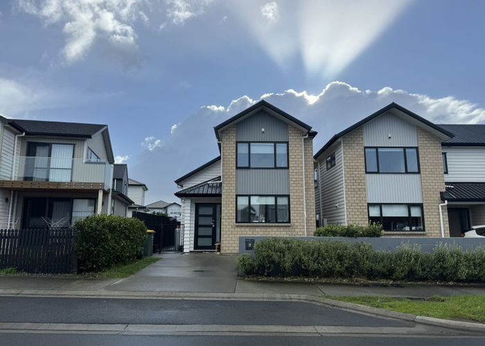  at 4 Kearn Drive, Hobsonville, Waitakere City, Auckland