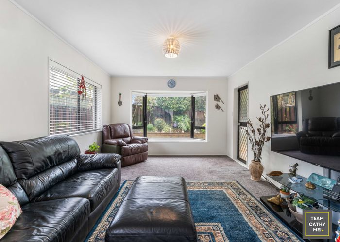 at 2/16 Wood Street, Papakura, Papakura, Auckland