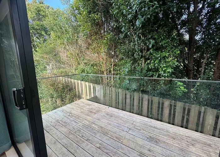  at 11 Apple Lane, Henderson, Waitakere City, Auckland