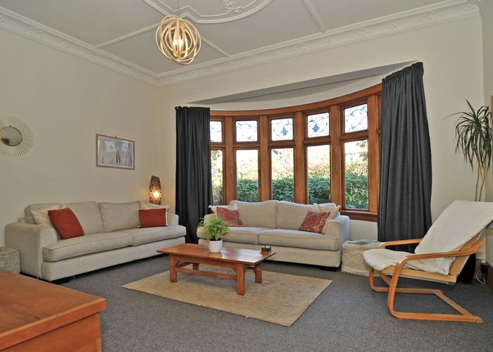  at 8 Beaumont Road, Belleknowes, Dunedin