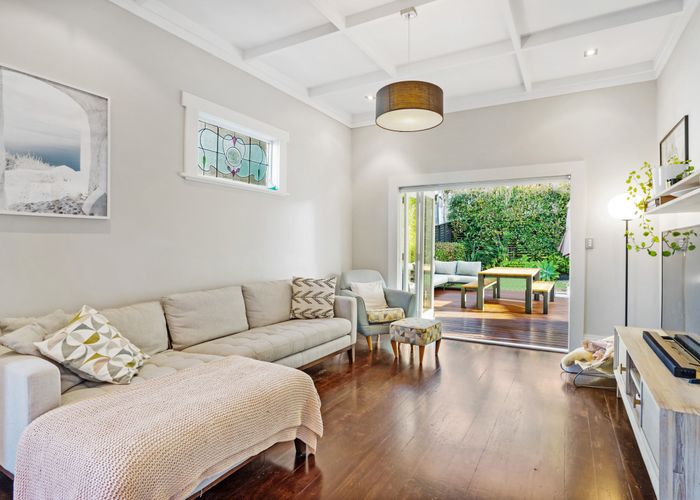  at 11 Burch Street, Mt Albert, Auckland