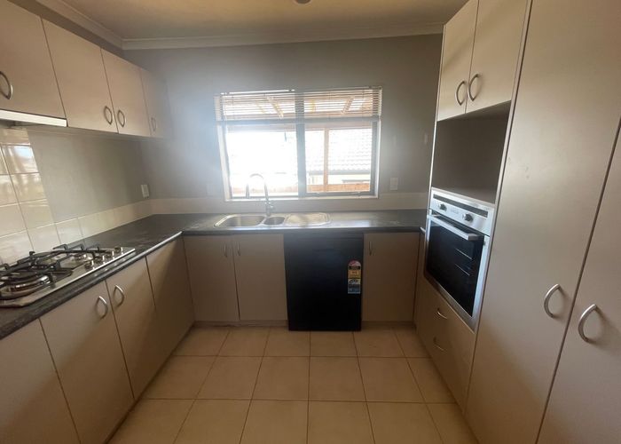  at 11 Innisowen Place, Flat Bush, Manukau City, Auckland