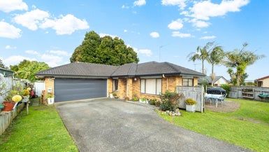  at 11 Ashland Place, Weymouth, Auckland