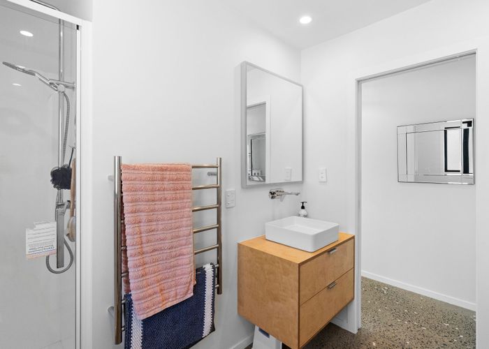  at 7 Sand Dune Grove, Waikawa Beach, Manakau