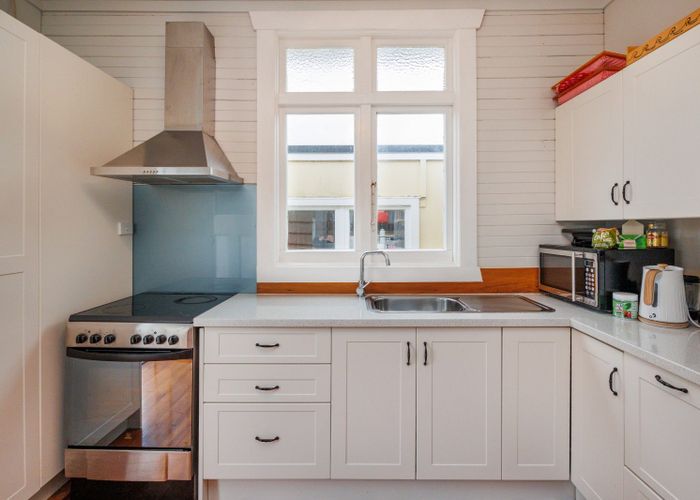  at 12 Fitzroy Street, Terrace End, Palmerston North