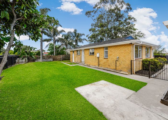  at 23 Eccles Place, Otara, Auckland