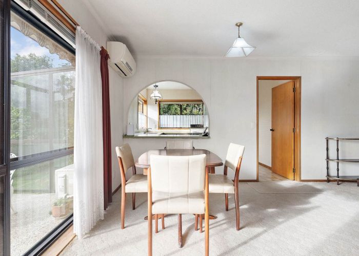  at 2/32 New Windsor Road, Avondale, Auckland City, Auckland