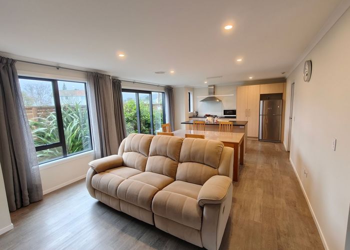  at 91A Whites Line East, Waiwhetū, Lower Hutt