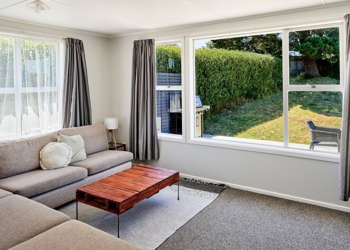  at 46 Beauzami Crescent, Ascot Park, Porirua