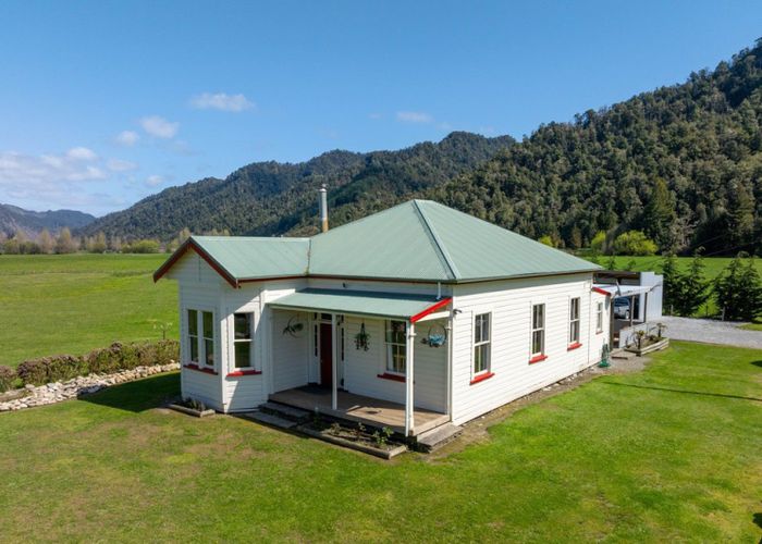  at 2696 Kawatiri-Murchison Highway, Murchison, Tasman, Nelson / Tasman