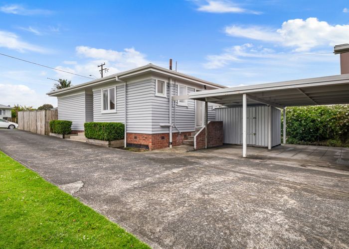  at 1/15 Tane Street, New Lynn, Waitakere City, Auckland