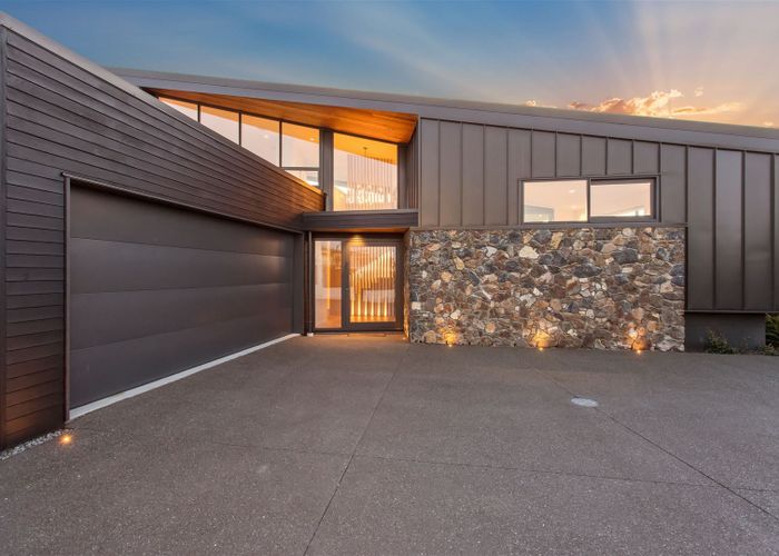  at 3 Inverness Lane, Redcliffs, Christchurch